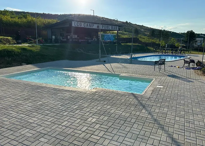 Eco Camp Lake Mladost